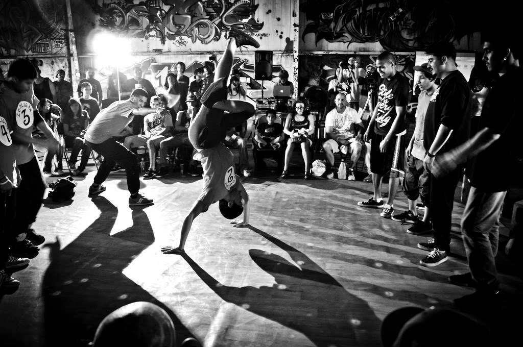 <span style="font-weight: bold;">Хип-Хоп </span>